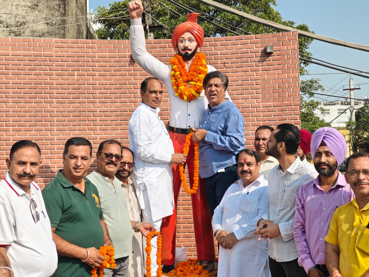 Following the ideals of Shaheed Bhagat Singh is the true tribute to him - MLA Bram Shankar Jimpa.